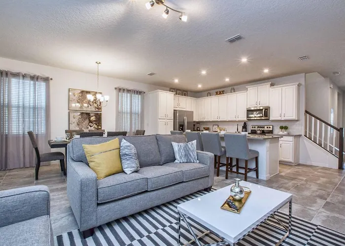 5 Bedrooms Townhome W- Splashpool - 8205Sa