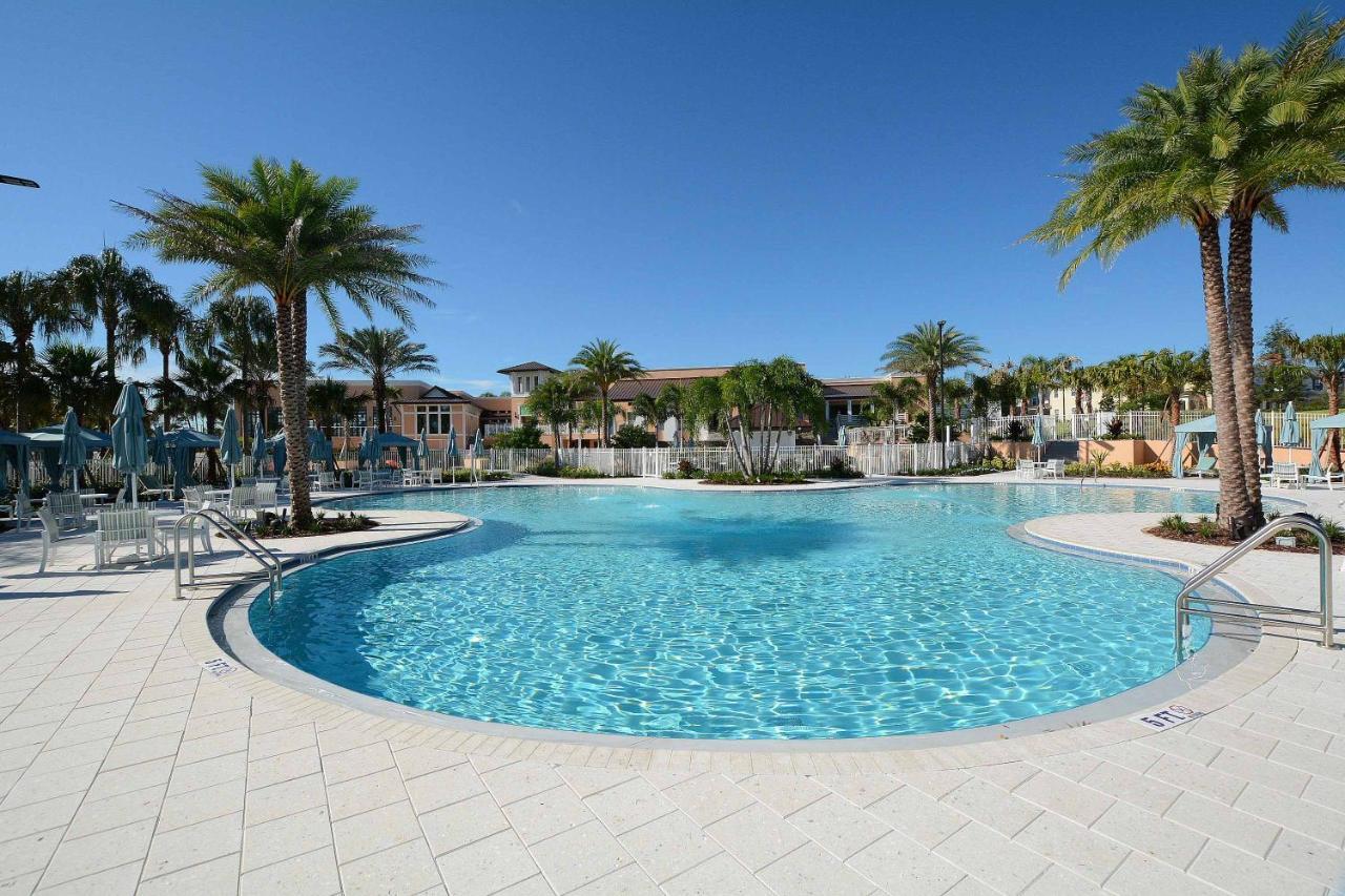 Hébergement de vacances 5 Bedrooms Townhome W- Splashpool - 8205sa